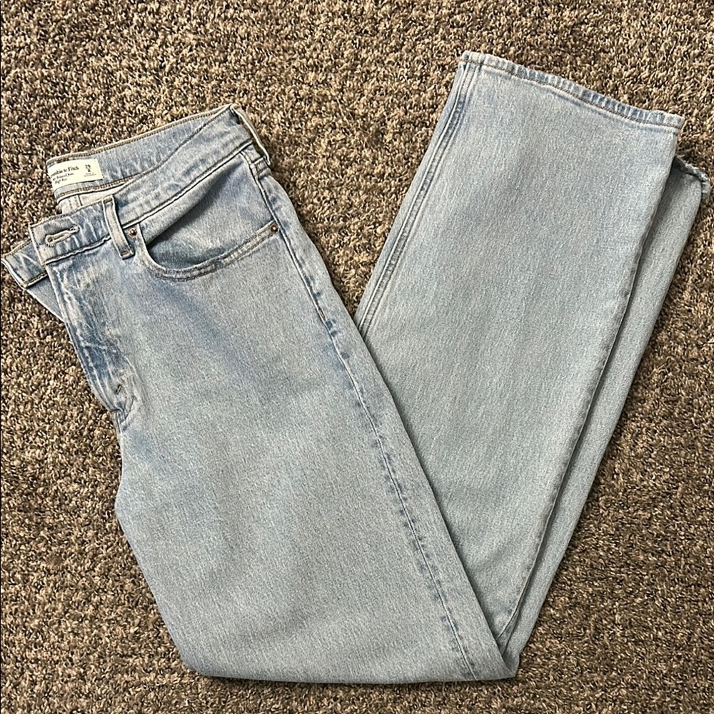 Abercrombie & Fitch Light Wash Straight Leg Jeans